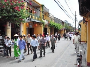 Hoi an accueille de nombreux touristes étrangers